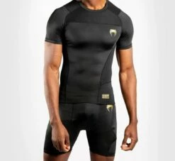 VENUM G-FIT RASHGUARD S/S BK/GD