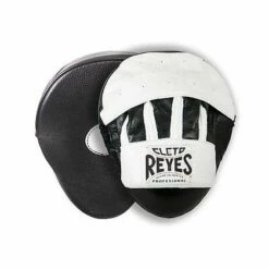 CLETO REYES Regular Curved Punch Mitts