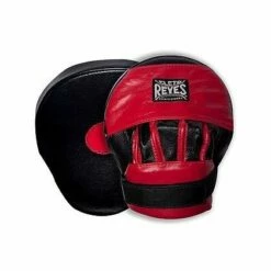 CLETO REYES Curved Mitts